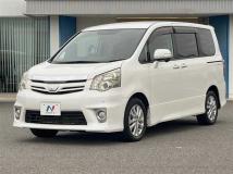 2011 Toyota Noah
