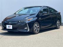 2019 Toyota Prius PHV