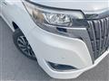 2017 Toyota Esquire