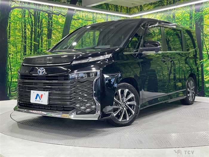 2025 Toyota Voxy