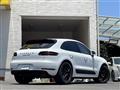 2016 Porsche Macan