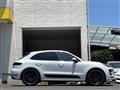 2016 Porsche Macan