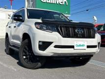 2023 Toyota Land Cruiser Prado