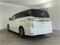 2017 Nissan Elgrand