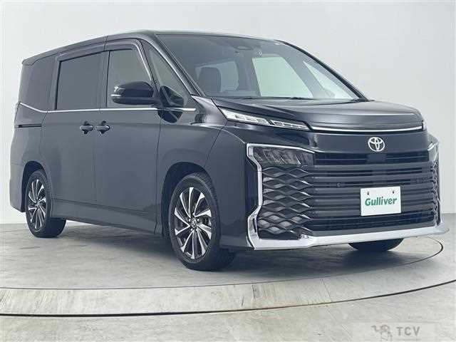 2023 Toyota Voxy