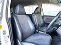 2013 Toyota Estima