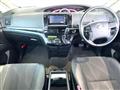 2013 Toyota Estima