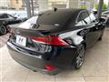 2017 Lexus IS