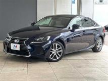 2017 Lexus IS