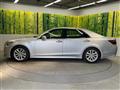 2013 Toyota Crown Hybrid