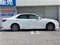 2017 Toyota Crown Hybrid