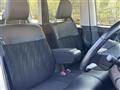 2016 Daihatsu Tanto