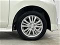 2017 Daihatsu Tanto