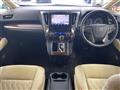 2019 Toyota Alphard