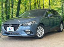 2014 Mazda Axela Sport