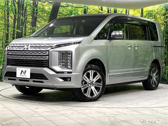 2024 Mitsubishi Delica D5