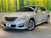 2009 Toyota Crown Hybrid
