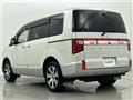 2019 Mitsubishi Delica D5