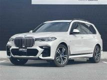 2021 BMW X7