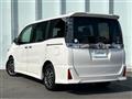 2016 Toyota Voxy