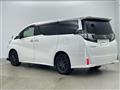2016 Toyota Vellfire