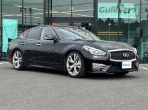 2017 Nissan Fuga