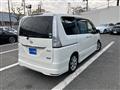 2013 Nissan Serena
