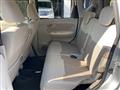 2016 Daihatsu Move