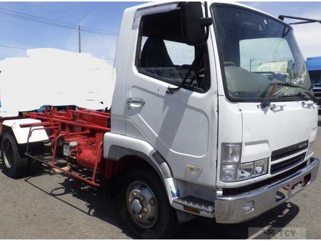 2004 Mitsubishi Fighter