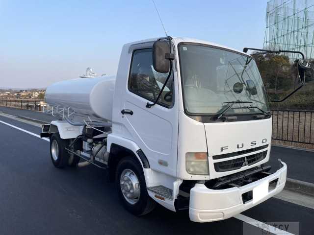 2006 Mitsubishi Fighter