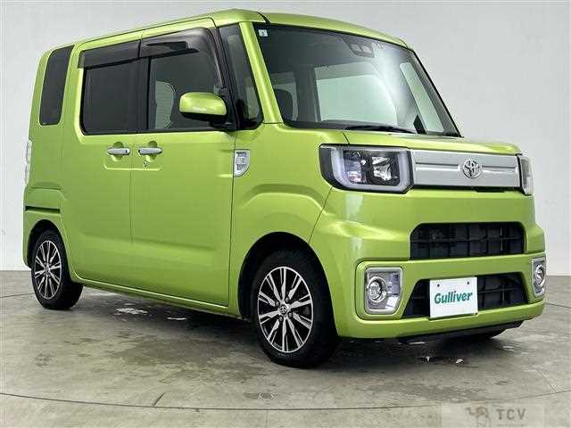 2019 Toyota PIXIS MEGA