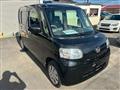 2013 Daihatsu Tanto