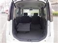 2011 Nissan ROOX