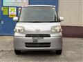 2011 Daihatsu Tanto