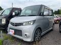 2011 Nissan ROOX