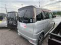 2011 Nissan ROOX