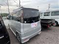 2011 Nissan ROOX