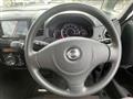 2011 Nissan ROOX