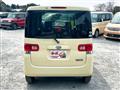 2011 Daihatsu Tanto