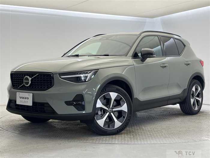 2024 Volvo XC40