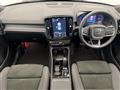 2024 Volvo XC40