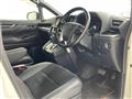 2017 Toyota Alphard