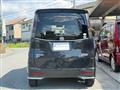 2011 Nissan ROOX