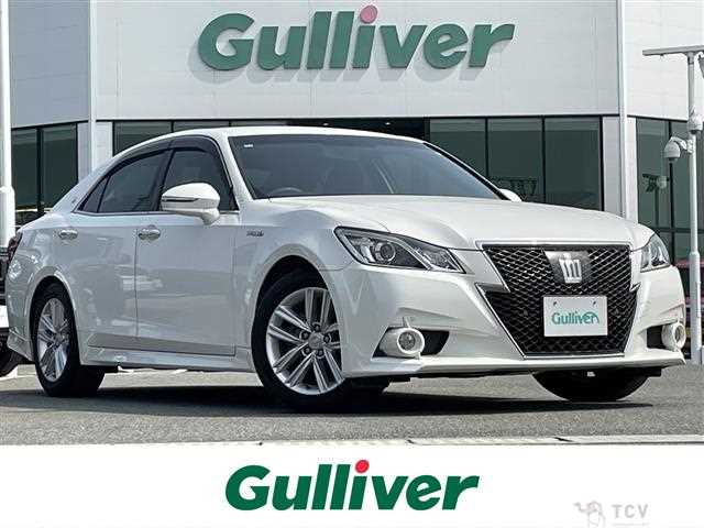 2015 Toyota Crown Hybrid