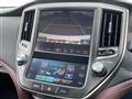 2015 Toyota Crown Hybrid