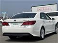 2015 Toyota Crown Hybrid