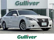 2015 Toyota Crown Hybrid