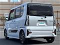 2022 Daihatsu Tanto