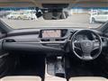 2019 Lexus ES