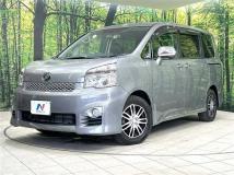 2013 Toyota Voxy